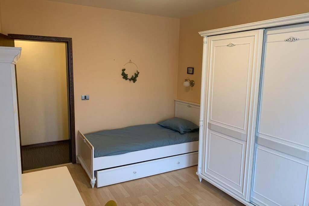 Sea View Apartment Next To Sea Garden And Beach Varna Exterior photo